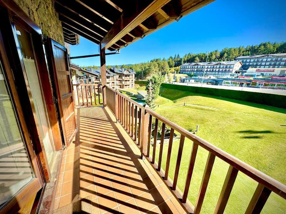 Atico Duplex A Pie De Pistas De Esqui Bed & Breakfast La Molina  Luaran gambar