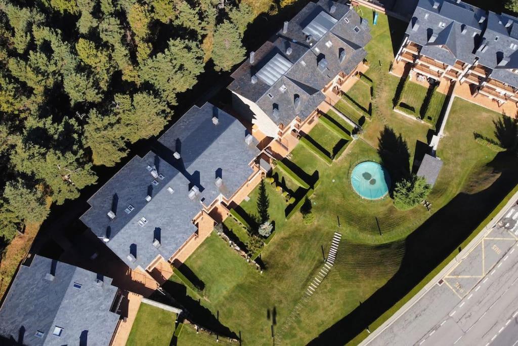 Atico Duplex A Pie De Pistas De Esqui Bed & Breakfast La Molina  Luaran gambar
