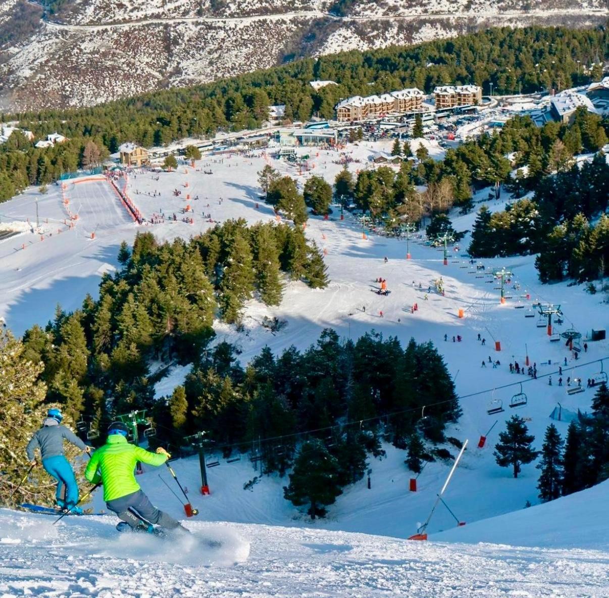 Atico Duplex A Pie De Pistas De Esqui Bed & Breakfast La Molina  Luaran gambar